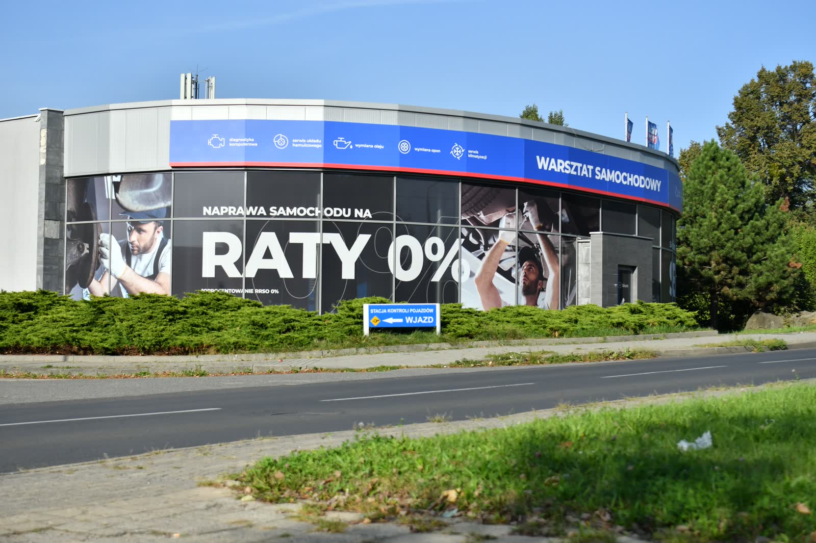 Arval Center MOTOER - obsługa kierowców z Mysłowic (hala serwisowa)