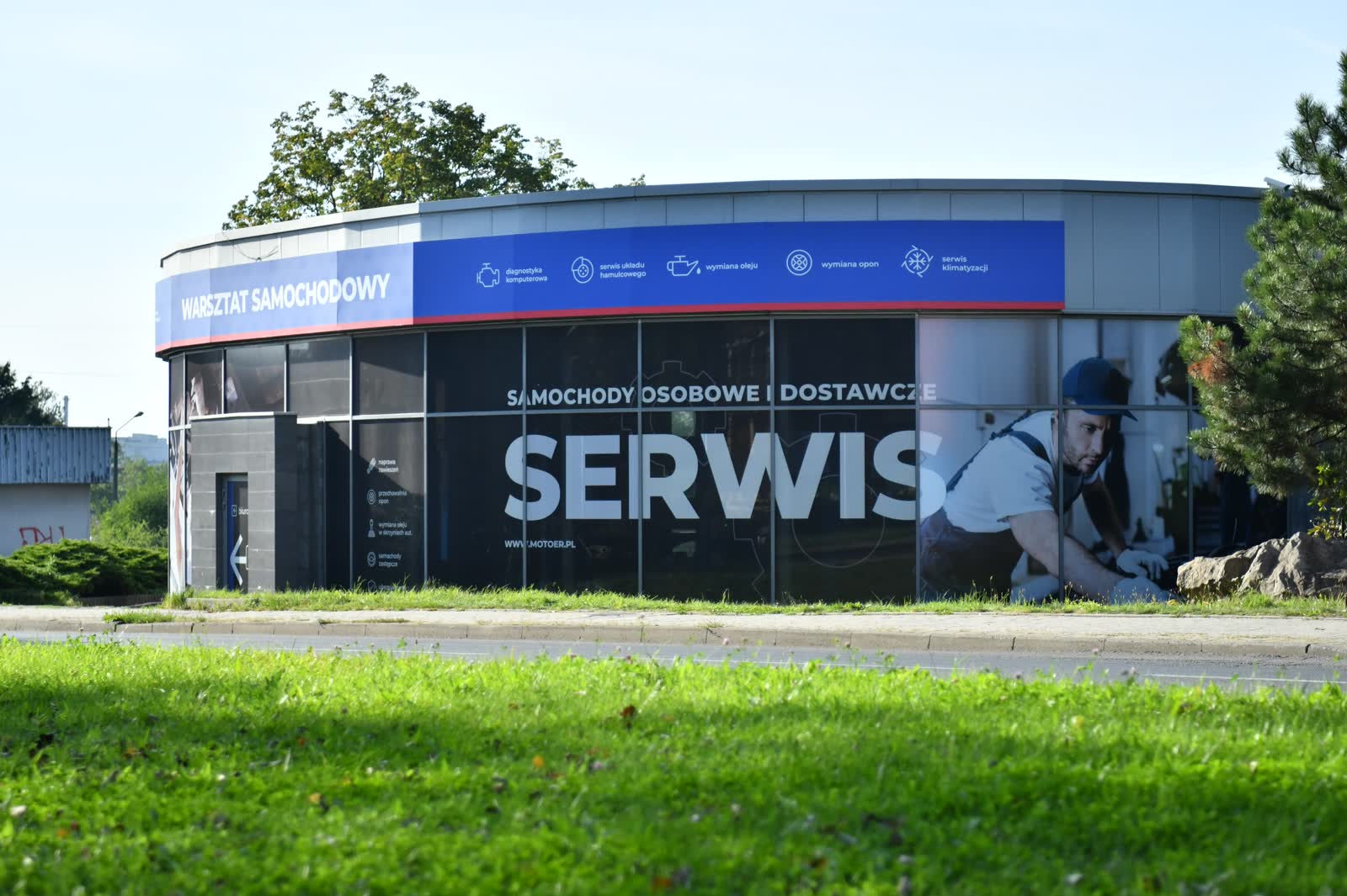 Arval Center MOTOER - serwis marki Honda (hala serwisowa)