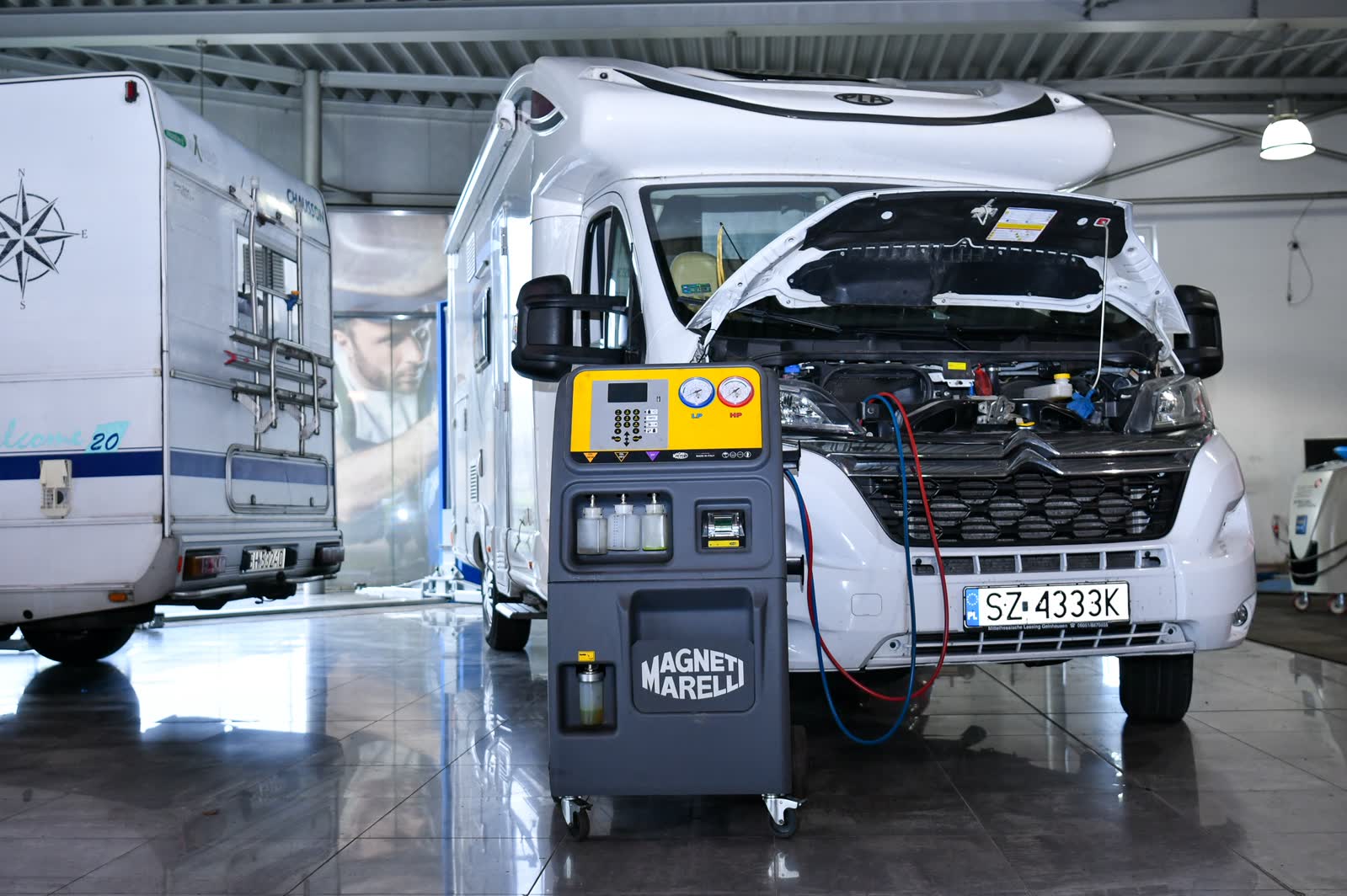 Arval Center MOTOER - serwis marki Ford (strefa przyjęcia)