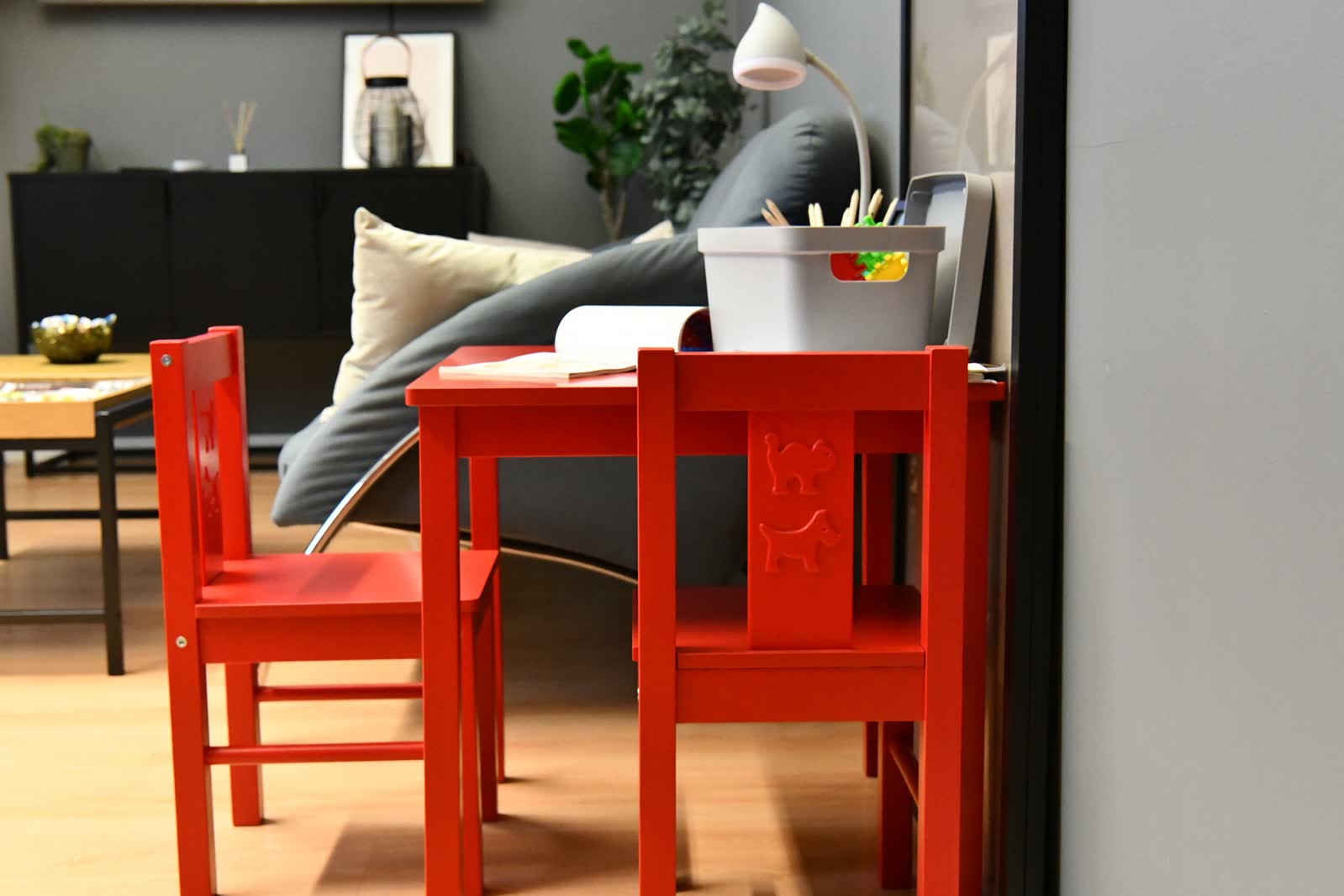 Arval Center MOTOER - serwis marki Nissan (hala serwisowa)