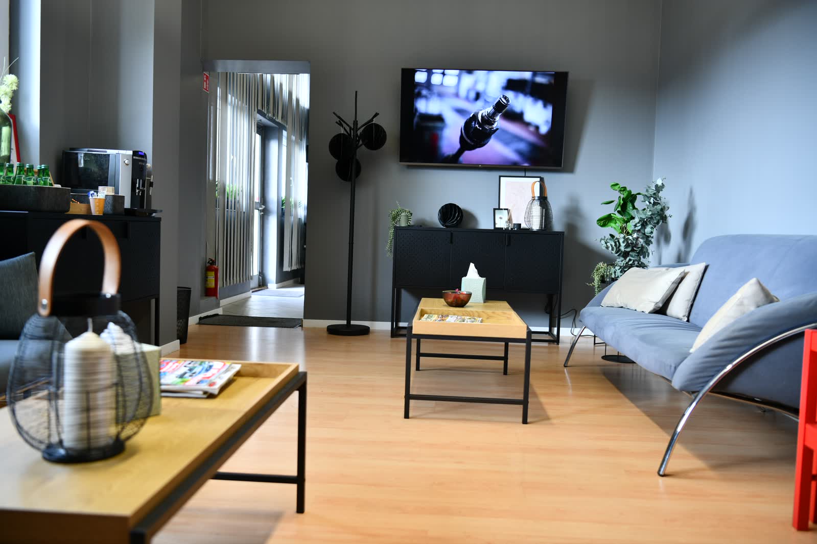 Arval Center MOTOER - serwis marki Mazda (strefa przyjęcia)